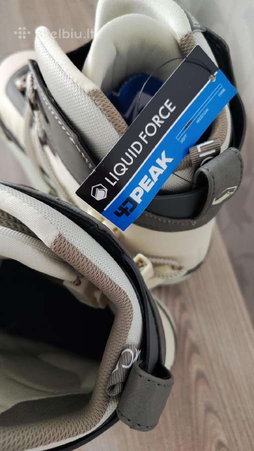 Nauji 42-43d. wake apkaustai liquid force 4d peak - nuotraukos Nr. 3