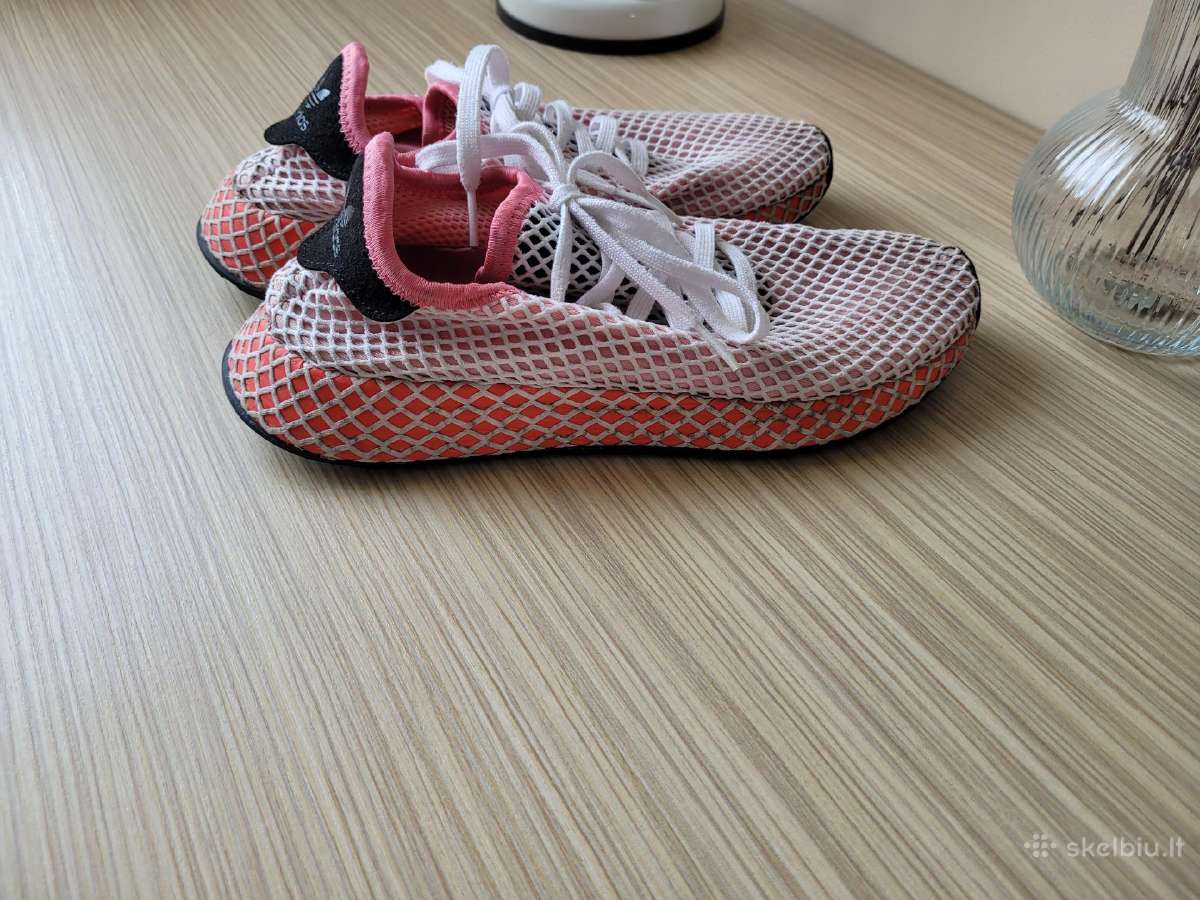 Adidas kedukai, 39 dydis