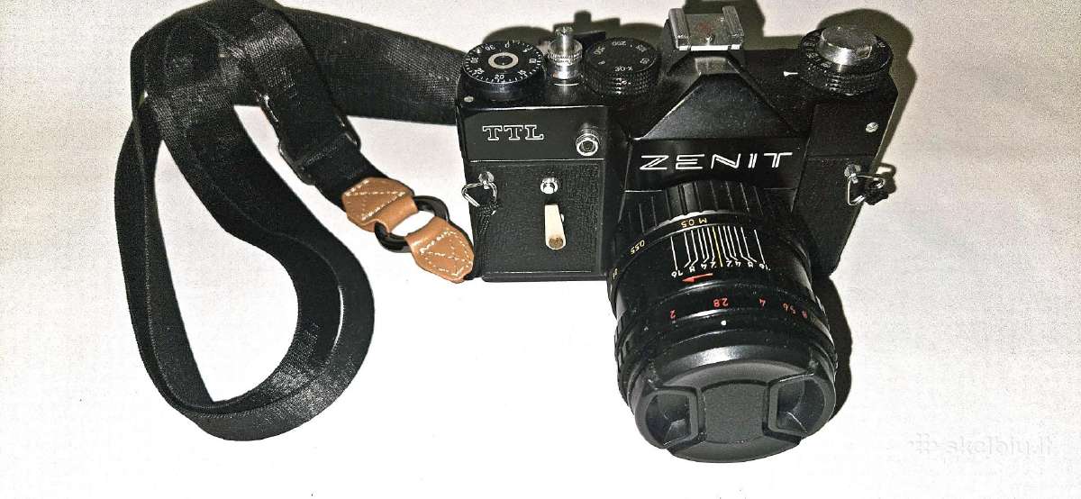 Zenit Ttl, Smena 8m, Helios 44