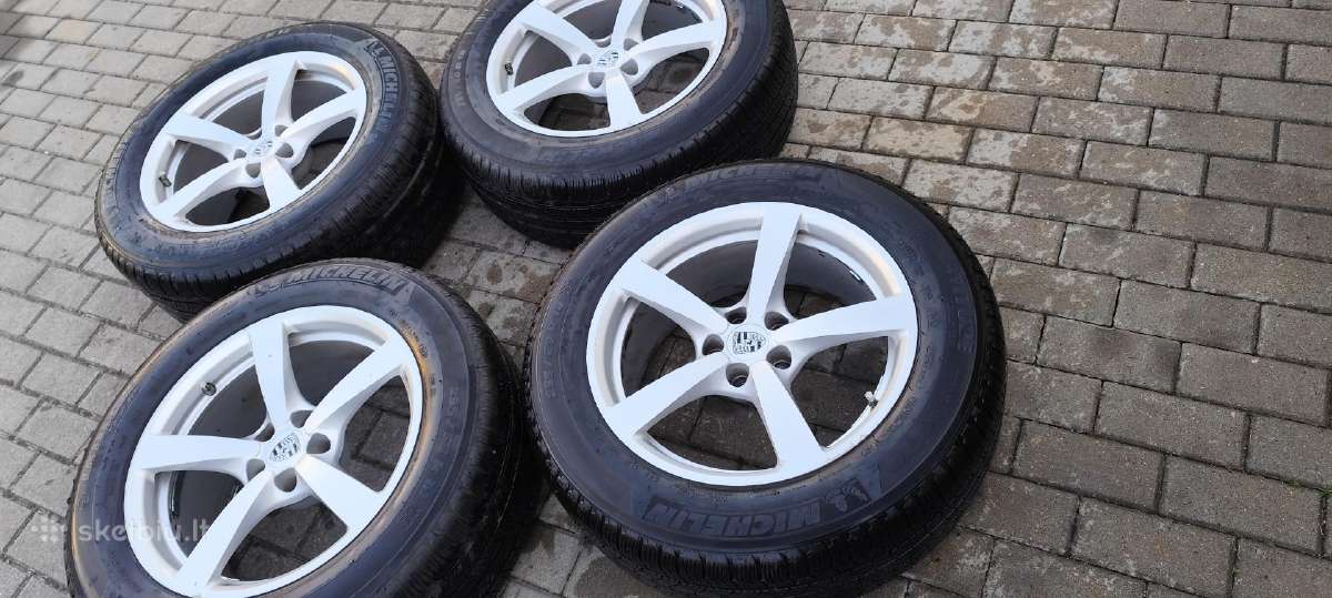 Porsche Macan R18 originalus ratlankiai 5x112 Et21