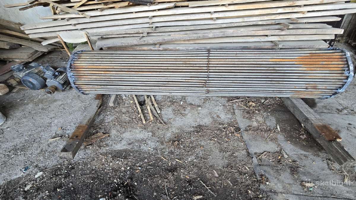 Metaliniai besiūliai vamzdeliai