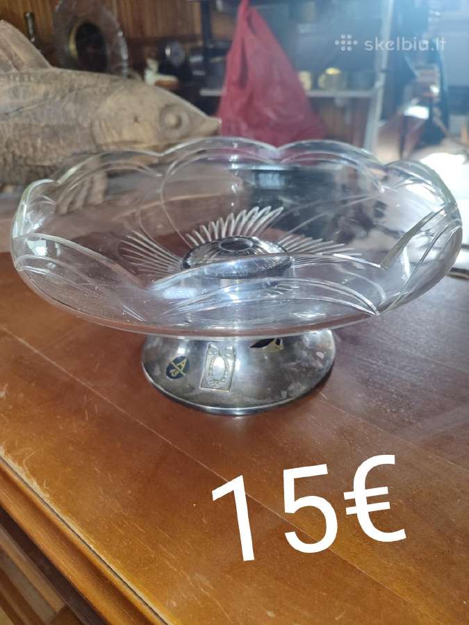 Vintažinė saldainine