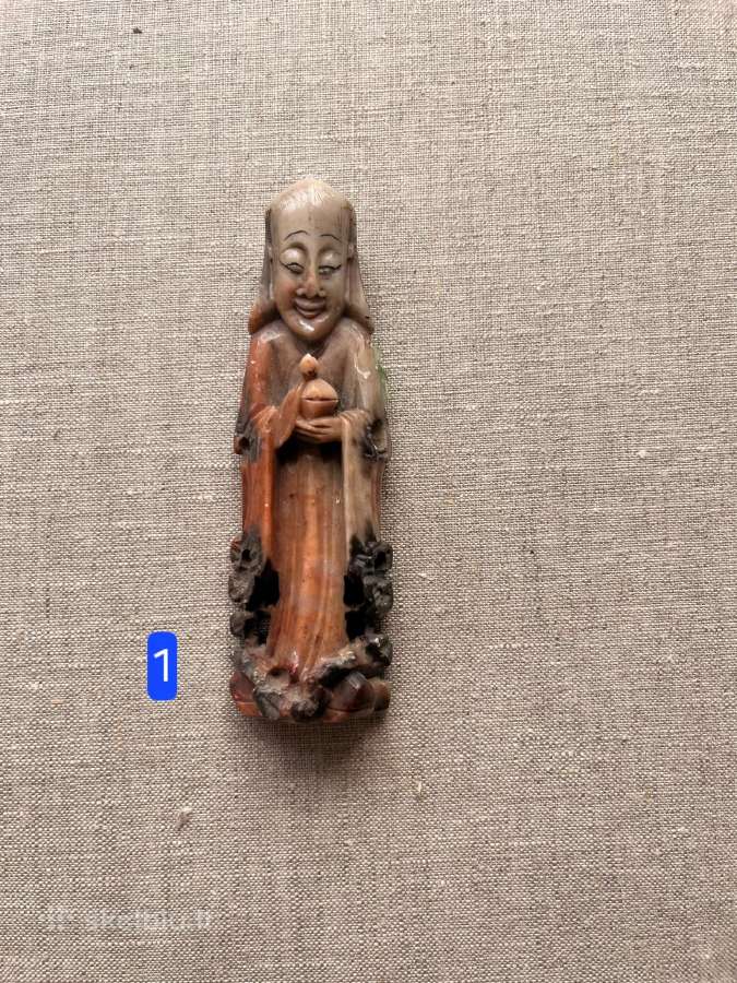 Japoniškos figürėlės iš akmens ir kaulo - nuotraukos Nr. 5
