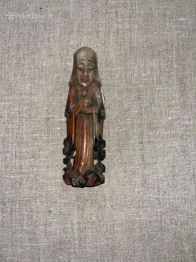 Japoniškos figürėlės iš akmens ir kaulo - nuotraukos Nr. 8
