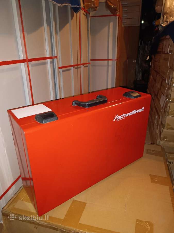 Metalinis transportavimo lagaminas