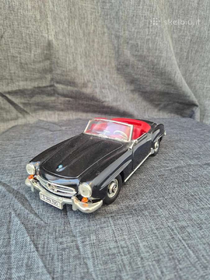 Mercedes SL 190 retro 1:18 modelis metalas