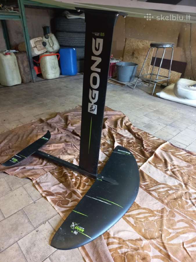 Slingshot wakeboard