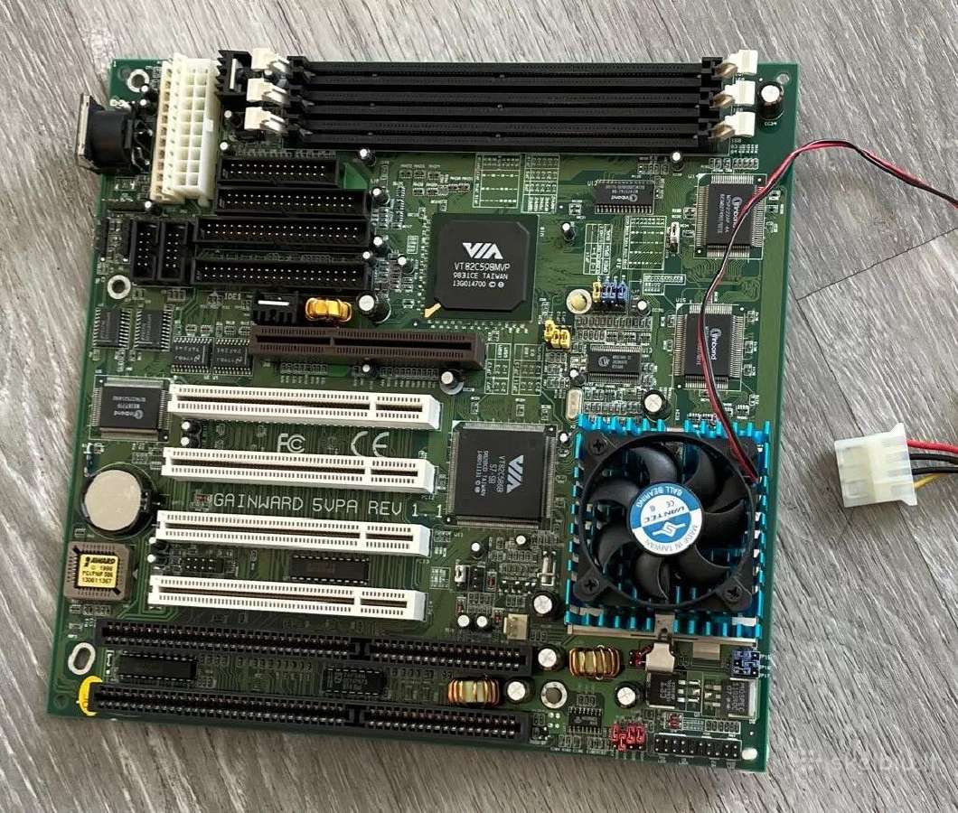 Retro Motherboard / Cpu /video/audio - nuotraukos Nr. 18