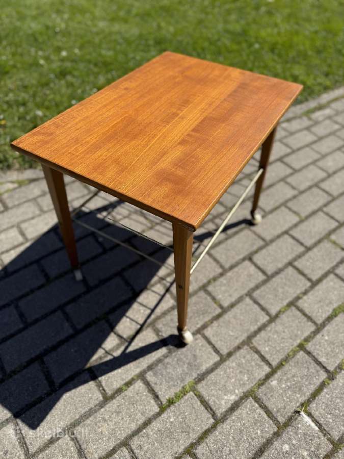 Mid century tikmedzio kavos staliukas - nuotraukos Nr. 2
