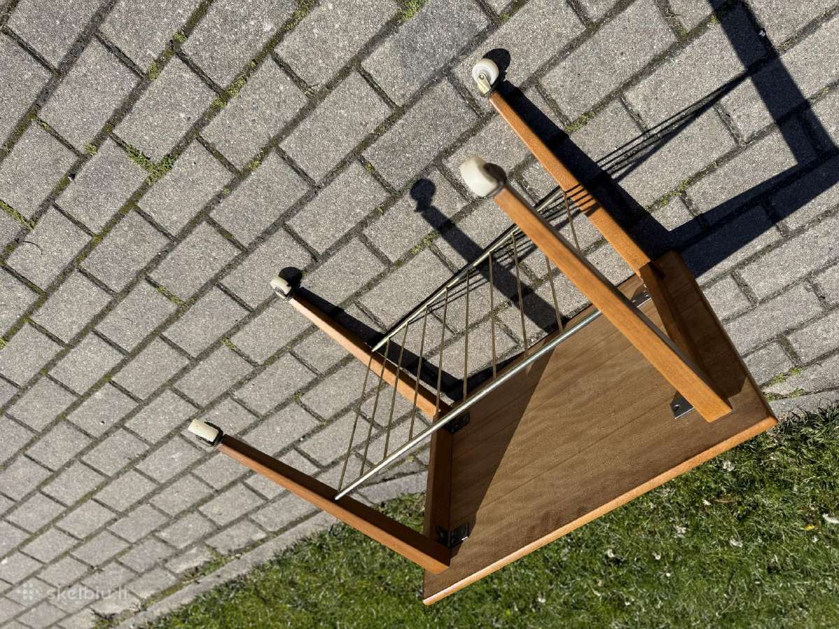 Mid century tikmedzio kavos staliukas - nuotraukos Nr. 3
