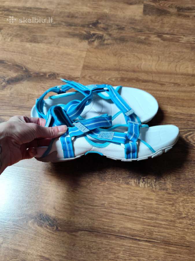 Helly Hansen sandalai