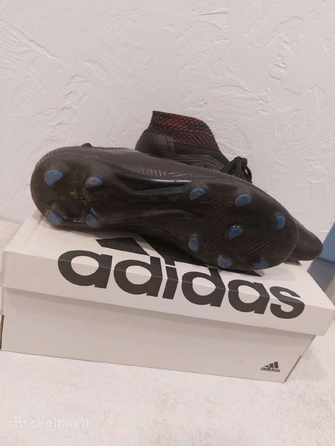 Futbolo bateliai Adidas - nuotraukos Nr. 3