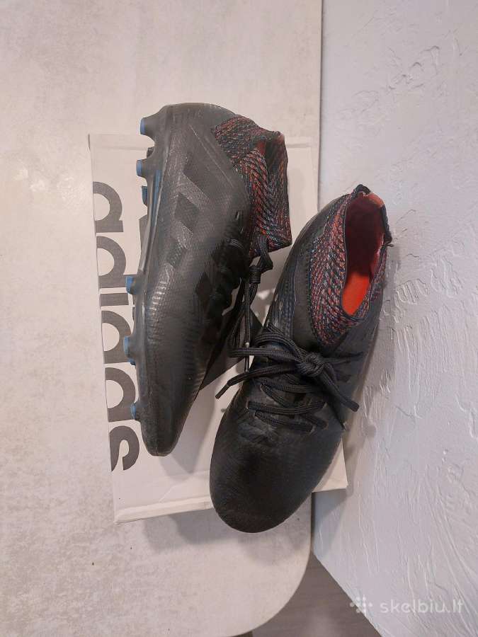 Futbolo bateliai Adidas - nuotraukos Nr. 4
