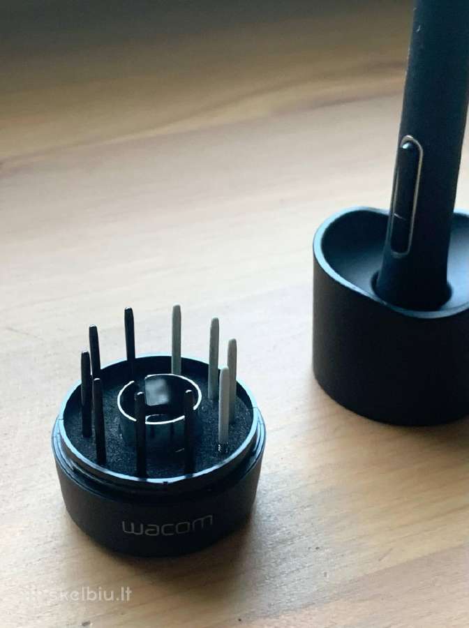 Wacom Cintiq Touch grafinė planšetė su priedais - nuotraukos Nr. 11