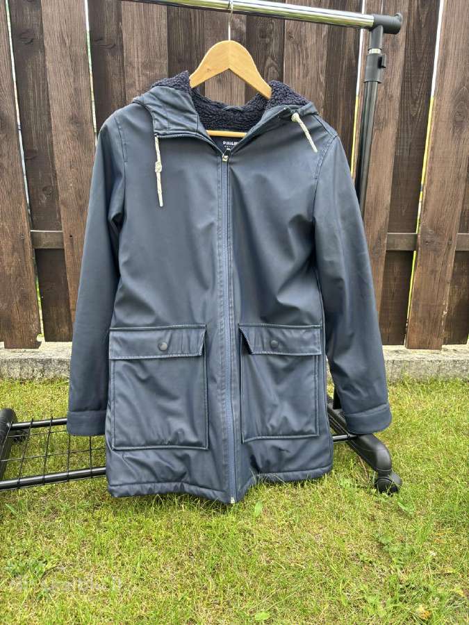 Lietui atspari pašiltinta striukė Pull&bear - nuotraukos Nr. 2