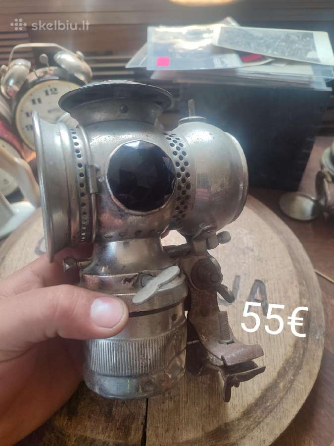 Senovinis dviračio žibintas