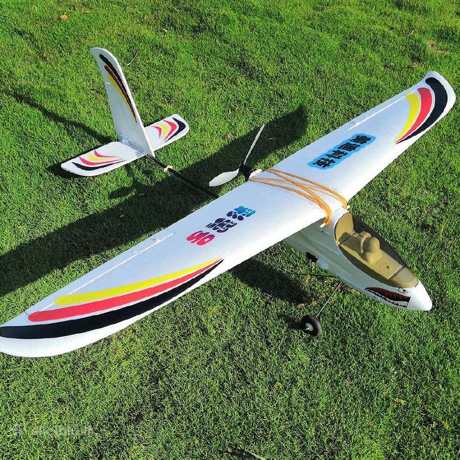 Nauji RC lėktuvai Md-tech 1400mm - nuotraukos Nr. 2