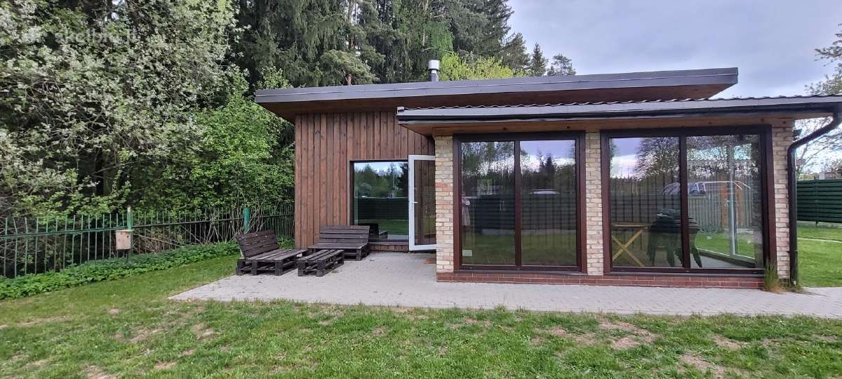 Namas Vilniaus r., Viktariškės-mickūnai