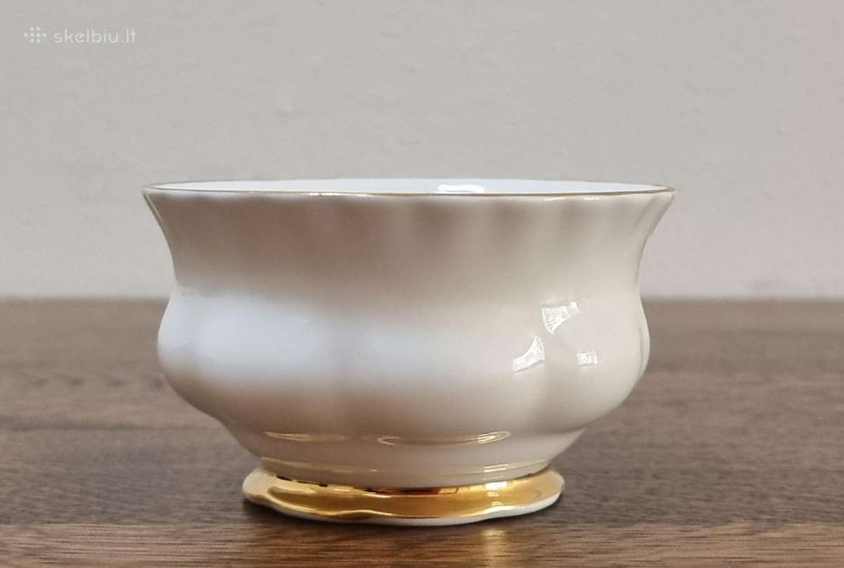 Kaulinio porceliano cukrinė Royal Albert
