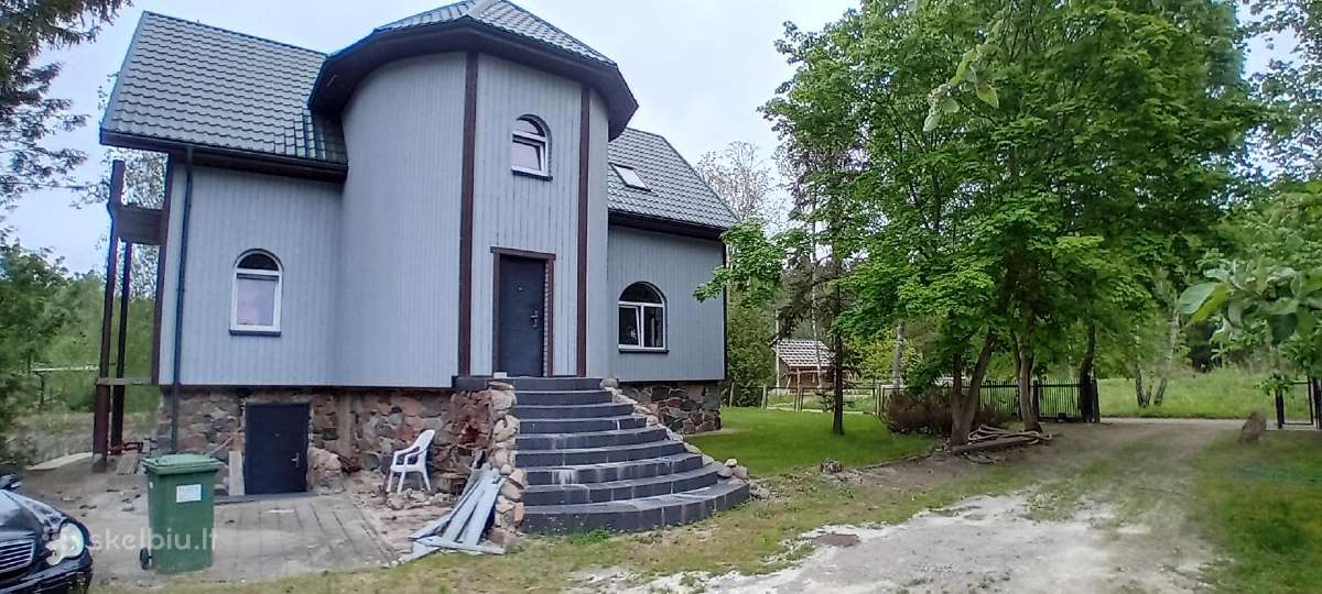 Namas Kretingos r.7km.iki jūros Šventojoje