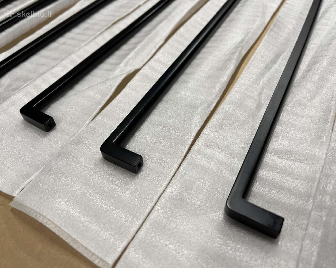 Baldines Metalines Juodos Matines Rankeneles 327mm