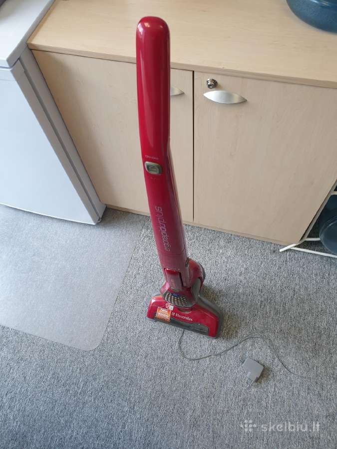Naudotas Electrolux Zb 2943, nauji akumuliatoriai