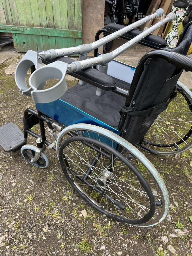 Neįgaliojo vezimelis ir ramentai. - nuotraukos Nr. 11