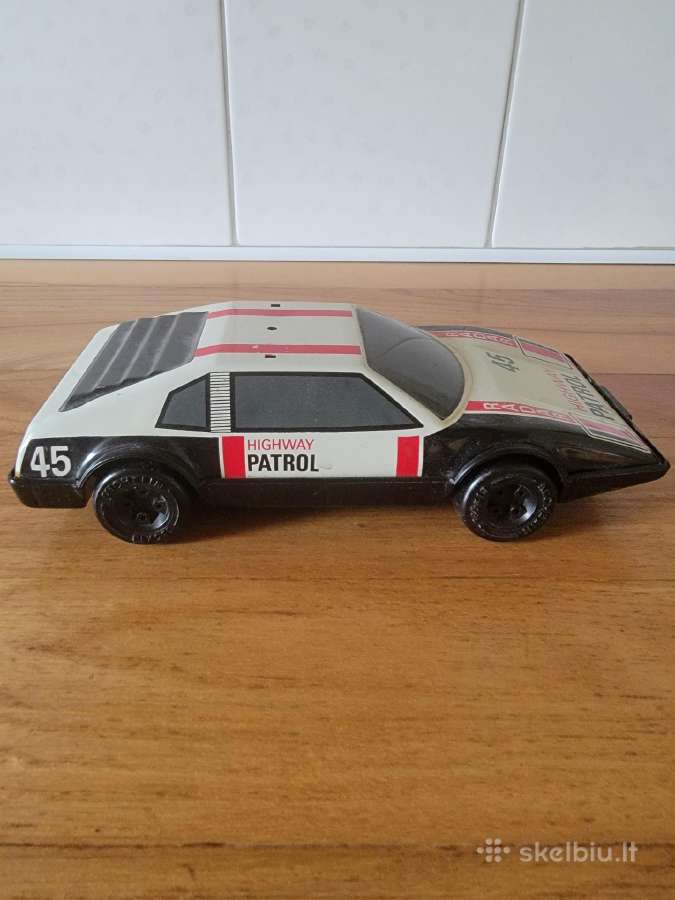 Skardinė mašinytė "Patrol"