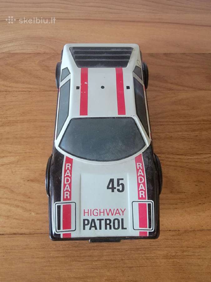 Skardinė mašinytė "Patrol" - nuotraukos Nr. 3