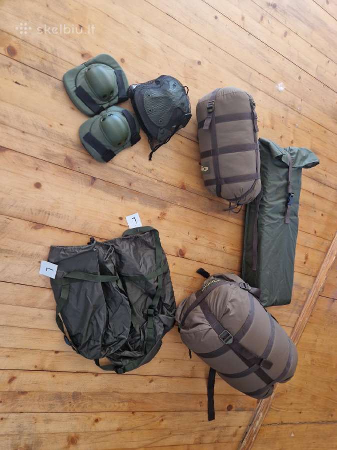 Carinthia kariniai miegmaišiai, kilimėlis kt.