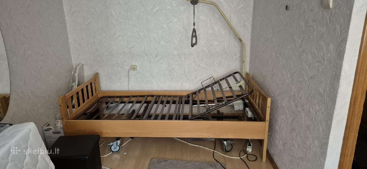 Funkcinė slaugos lova su elektriniu valdymu