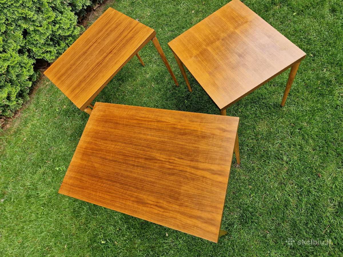 Vintažiniai mid century riešutmedžio staliukai - nuotraukos Nr. 34