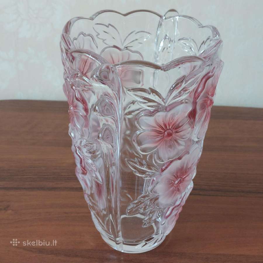Parduodu krištolinę vazą su ornamentais . - nuotraukos Nr. 7