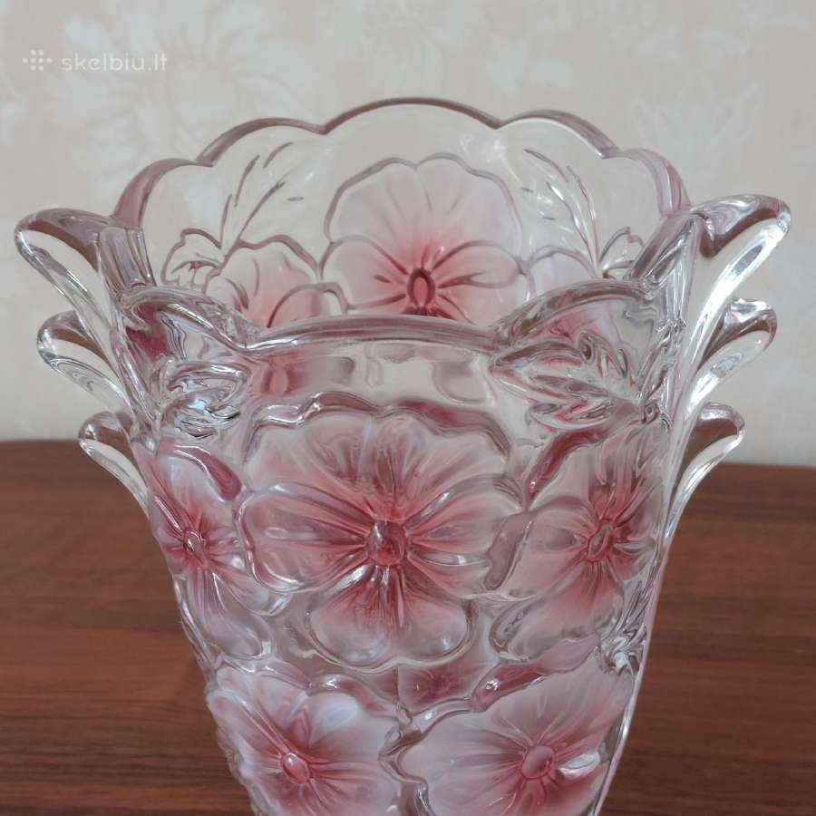 Parduodu krištolinę vazą su ornamentais . - nuotraukos Nr. 12