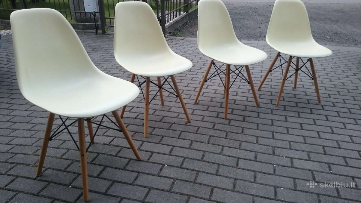 Minimalistinio stiliaus kėdės