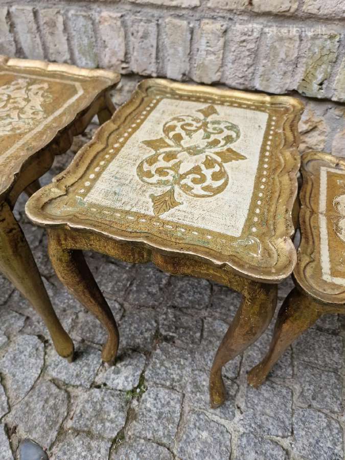 Vintažiniai florencijos st. staliukai