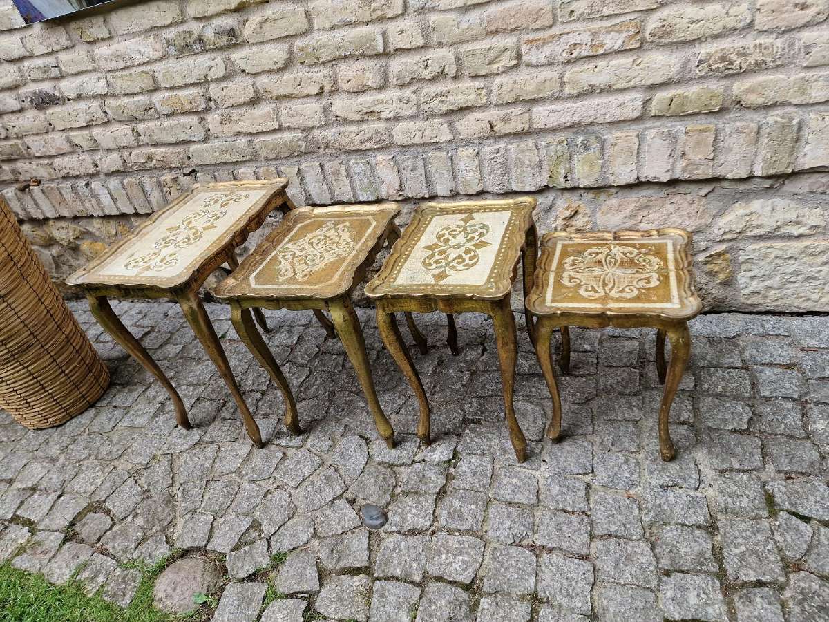 Vintažiniai florencijos st. staliukai - nuotraukos Nr. 5