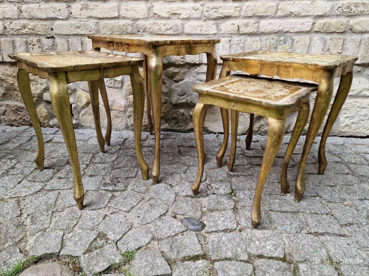 Vintažiniai florencijos st. staliukai - nuotraukos Nr. 22