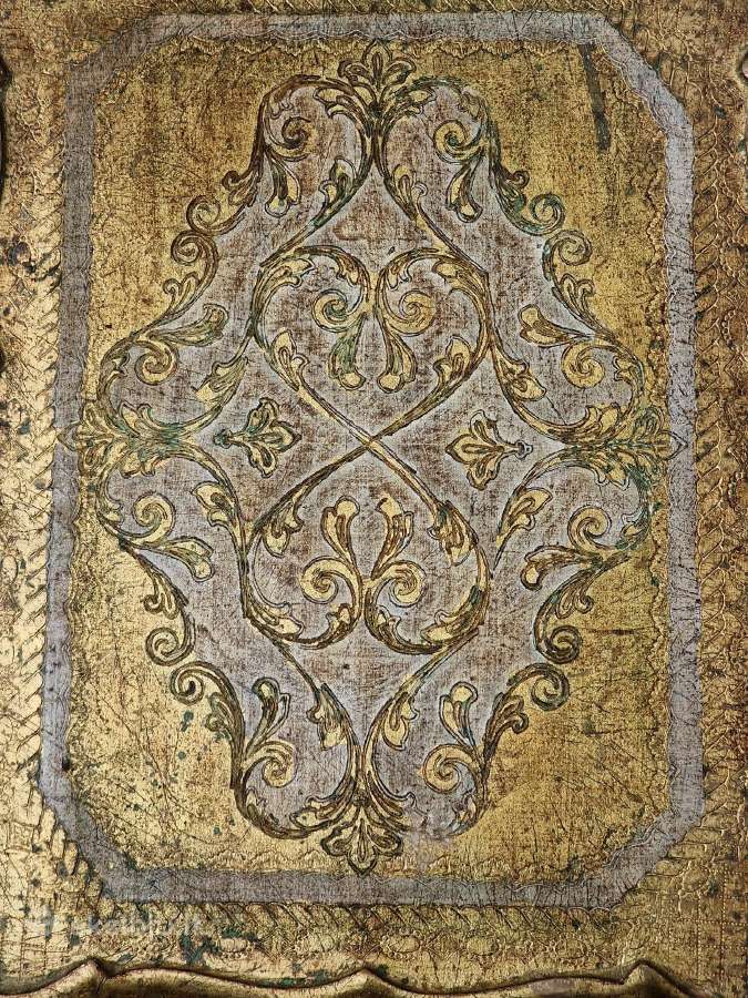 Vintažiniai florencijos st. staliukai - nuotraukos Nr. 34