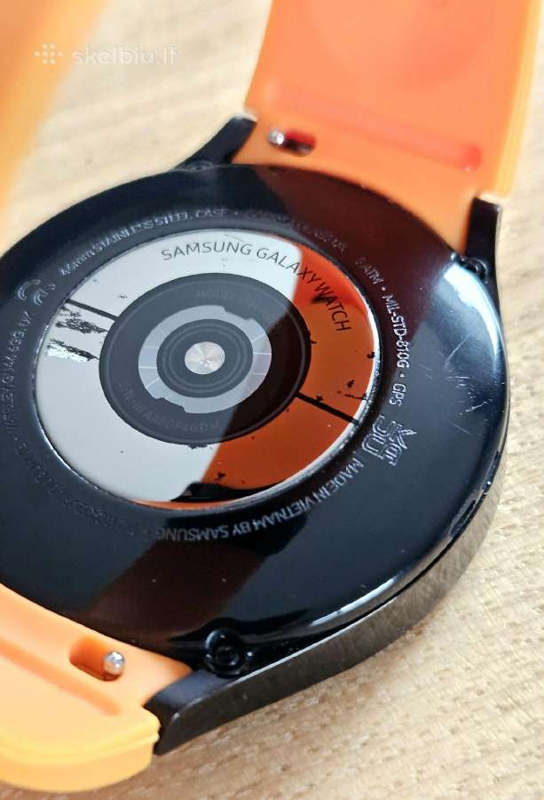 Išmanusis laikrodis Samsung Galaxy Watch4 Classic - nuotraukos Nr. 4