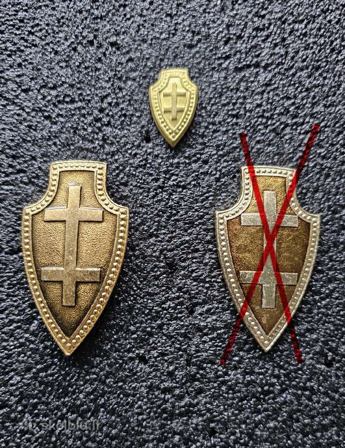 Pirmo modelio šaulių ženklas + miniatiūra.