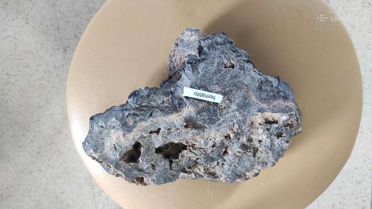Hematitas, mineralas