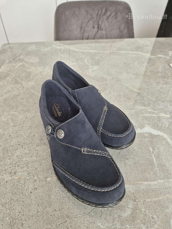 Clarks batai