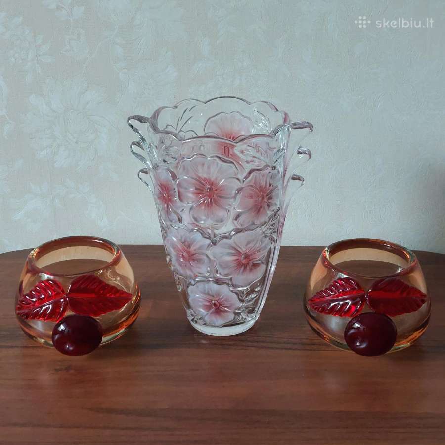 Parduodu krištolinę vazą su ornamentais . - nuotraukos Nr. 21