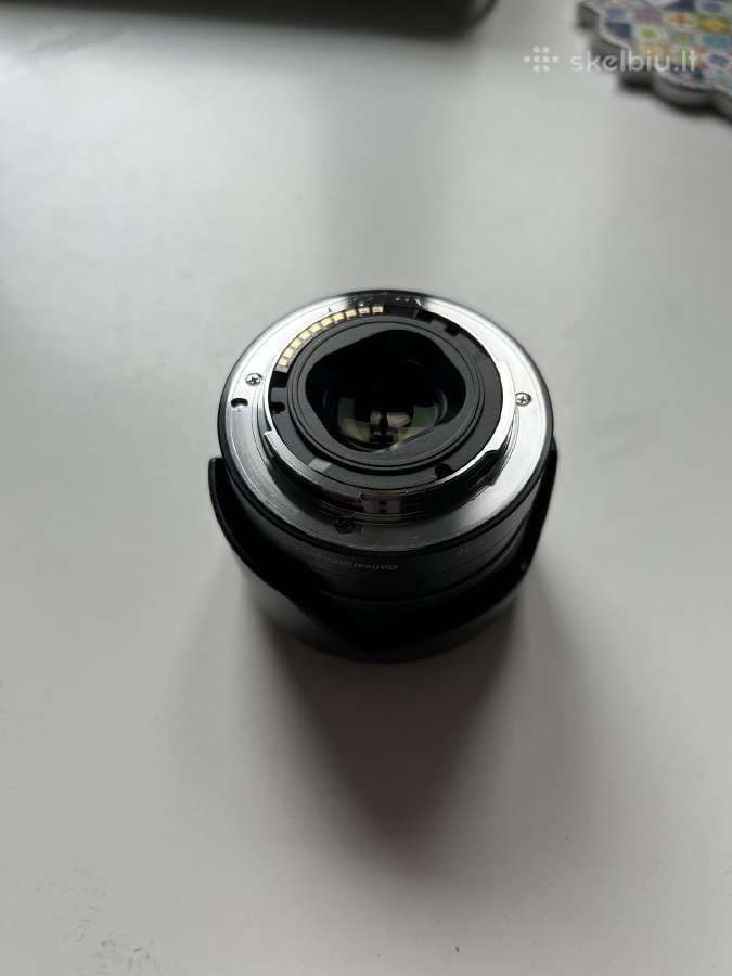 Sony E f1.8 35mm oss