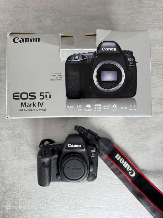 Parduodama profesionali Canon EOS 5D Mark Iv