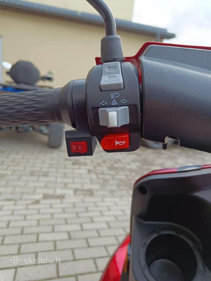 Elektrinis keturratis Skuteris "Skut F4" LED lempa - nuotraukos Nr. 12