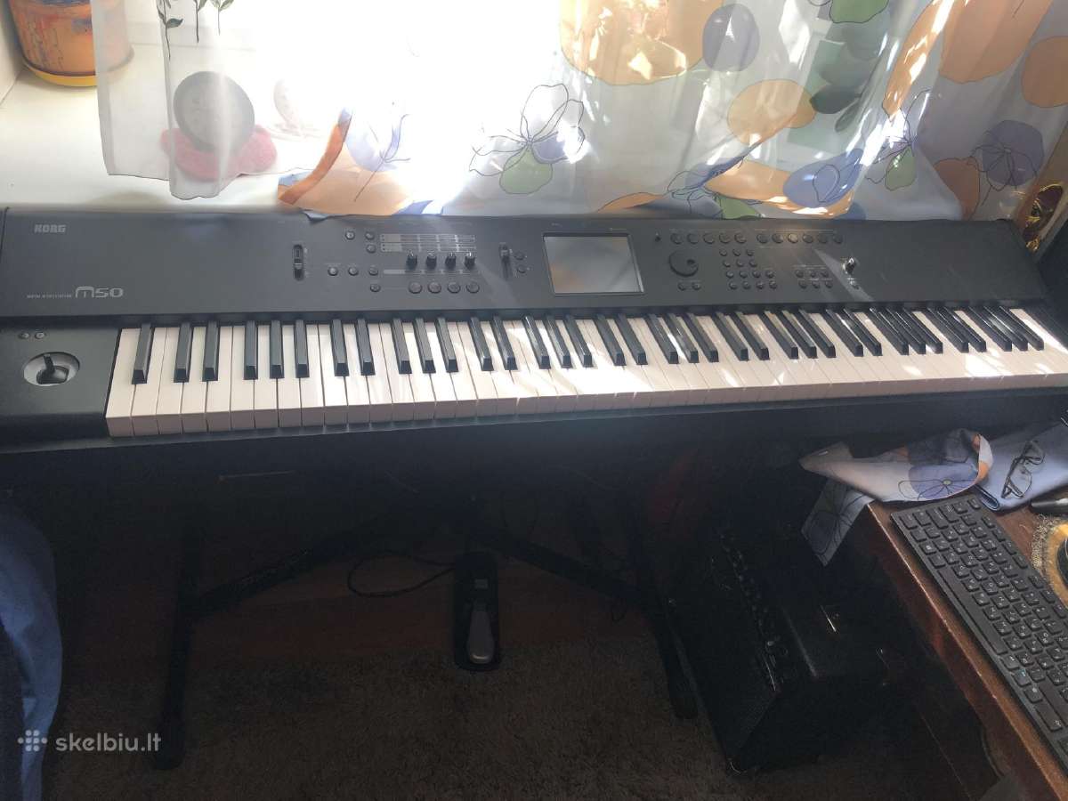 Korg m50 88 klavisu