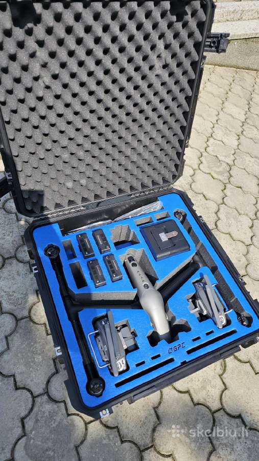 Dji Inspire 2 su zenmuse x5s camera