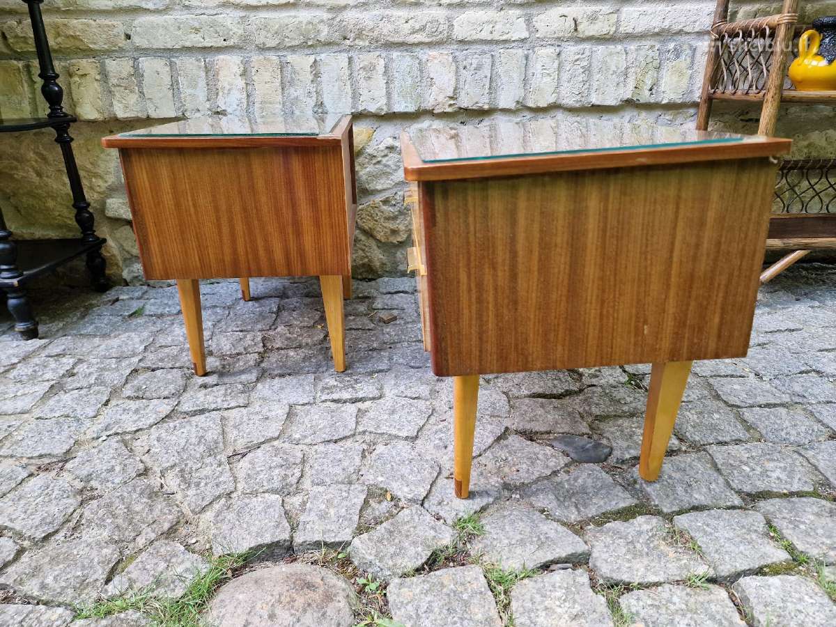 Vintažinės mid century miegamojo spintukės - nuotraukos Nr. 14